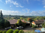 Einfamilienhaus mit Einliegerwohnung und traumhafter Aussicht in Althütte - Blick vom Balkon EG