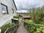 Einfamilienhaus mit Einliegerwohnung und traumhafter Aussicht in Althütte - Hauszugang