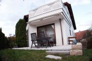 „Helle und gut geschnittene 3-Zi.-Wohnung mit Hobbyraum in ruhiger Lage von Steinenbronn „, 71144 Steinenbronn, Erdgeschosswohnung