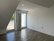 „Helle und gut geschnittene 2-Zi.-Wohnung mit TG-Stellplatz in Ostfildern-Nellingen(Gebiet Steinen)“, 73760 Ostfildern / Nellingen, Dachgeschosswohnung