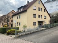 „Für Selbstnutzer oder als Kapitalanlage mit 5 % Rendite! Helle 2-Zi.-DG ETW in S-Untertürkheim“, 70327 Stuttgart / Untertürkheim, Dachgeschosswohnung