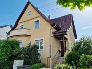 „Helles Stadthaus mit Charme in guter Lage von Metzingen“, 72555 Metzingen, Einfamilienhaus