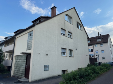 „Perfekte WG-ETW in Stuttgart-Hedelfingen“, 70329 Stuttgart / Hedelfingen, Dachgeschosswohnung