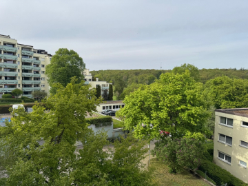 „Offene Besichtigung – renovierungsbedürftige 4,5-Zi.-OG-ETW in Stuttgart-Hoffeld“, 70597 Stuttgart / Hoffeld, Wohnung