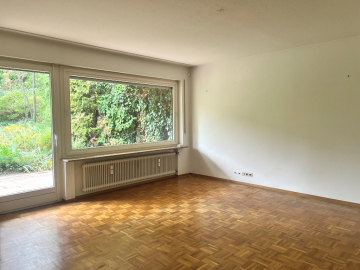 „Stuttgart-Sillenbuch: Charmante Wohnung mit Garten und Ausbaupotenzial“, 70619 Stuttgart / Sillenbuch, Erdgeschosswohnung