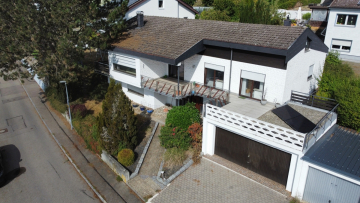 Top Gepflegt – Einzigartiges Einfamilienhaus mit ELW in traumhafter Panoramalage von Herbrechtingen, 89542 Herbrechtingen, Haus