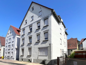 Attraktive 4-Zi.-ETW in S-Untertürkheim – WG-geeignet mit viel Potenzial, 70327 Stuttgart Untertürkheim / Untertürkheim, Wohnung