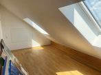 Galerie - Seniorengerechte, große, neuwertige 2,5-Zi.-Maisonette in Krumbach – mit Aufzug u. TG-Stellplatz