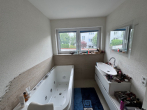 "Wie im eigenen Haus - Großzügige 5,5-Zi.-Maisonette in Böblingen-Waldburg" - Bad