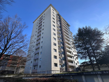 „Renovierungsbedürftige 3-Zi.-OG-ETW mit tollem Blick in Stuttgart-Rot“, 70437 Stuttgart / Rot, Wohnung