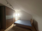 ''Kompakte und möblierte 3-Zimmer-Dachgeschosswohnung im herzen von Altbach'' - Zimmer 2