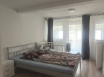 "Vielseitiges, kernsaniertes Zweifamilienhaus mit Bonushäuschen u. Garten in Reutlingen-Mittelstadt" - Kind II DG