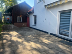 "Vielseitiges, kernsaniertes Zweifamilienhaus mit Bonushäuschen u. Garten in Reutlingen-Mittelstadt" - Terrasse II