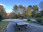 Spielplatz mit Tischtennis - 4,5-Zi.-ETW in familienfreundlicher Lage von Stuttgart-Feuerbach