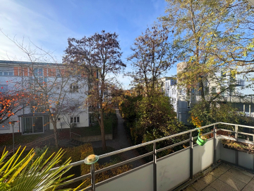 “Wohnen mit außergewöhnlichem Grundriss – Komfortable 2,5-Zimmer-Wohnung am Chausseefeld“, 70599 Stuttgart / Plieningen, Wohnung