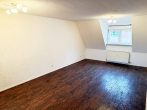 Wohnzimmer - „Charmante 3-Zi.-Maisonettewohnung im Herzen von Bönnigheim“